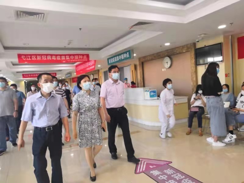 省卫健委主任陶仪声率队来我市调研生命健康产业并督导疫苗接种工作